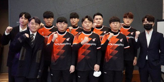 一些观众认 一些观众认